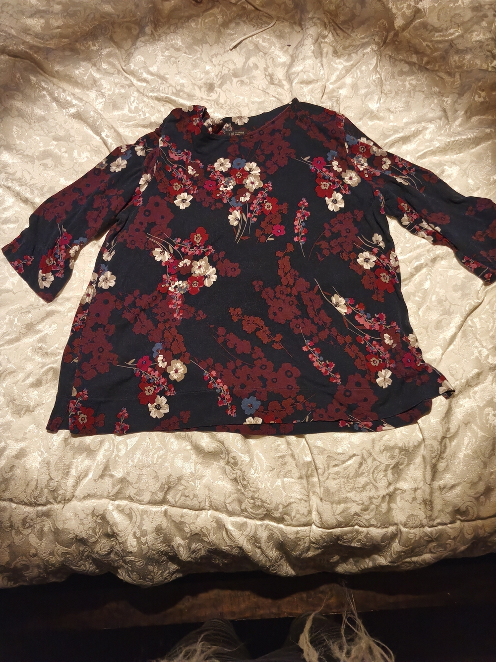 J. Jill Navy Floral 3/4 Sleeve Blouse with Red and Cream Flowers